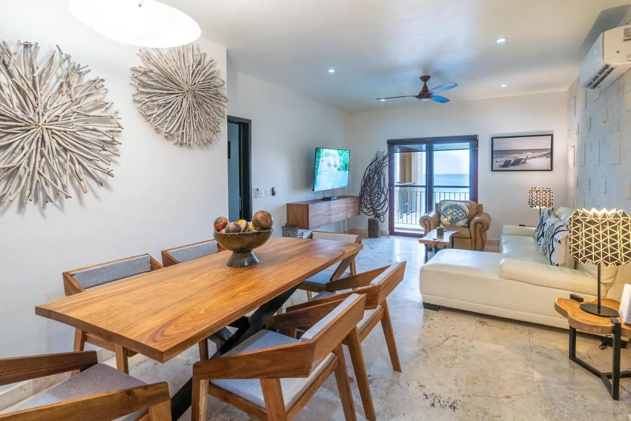 Condo Surf 405 - Luxury Oceanview Beachfront 3 Bedroom With Gym - At El Faro Condos Playa del Carmen 0*,